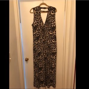 Leopard print romper with train